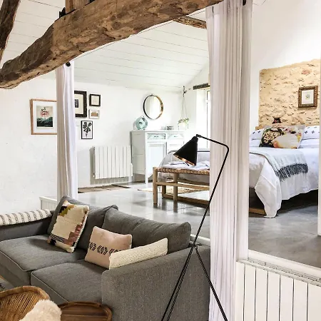 Le Frene A La Maure Holiday home *